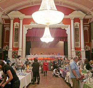 Retro Ronnie Toy Fairs at Cirencester's Bingham Hall
